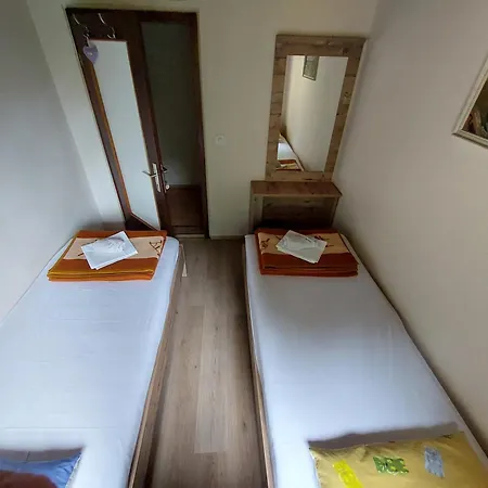 Hiša za goste Planinski Dom Gore